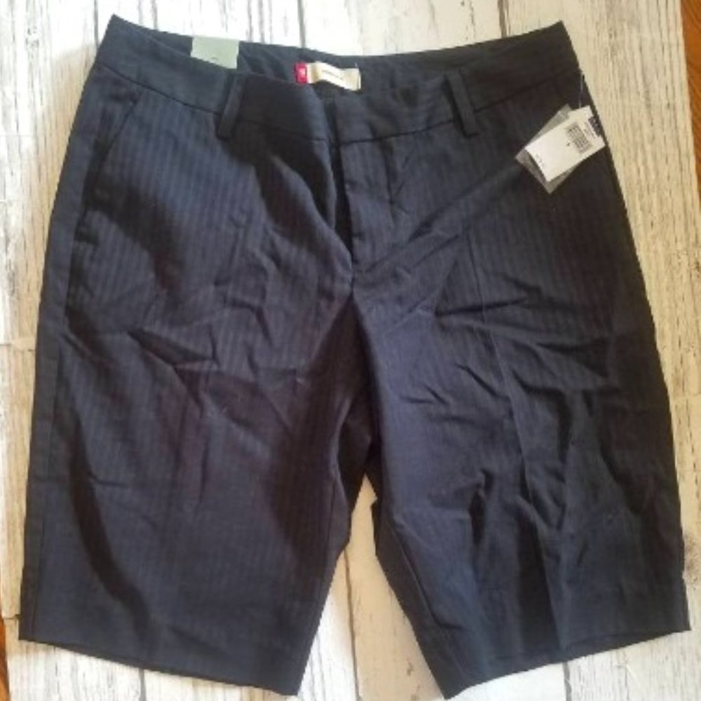 NWT  Gap Black Stripe Bermuda Trouser Shorts 8